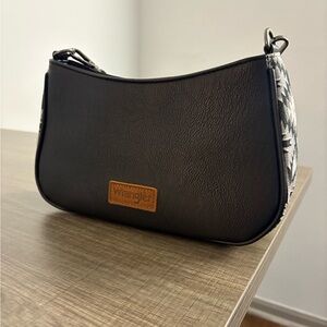 Wrangler Black and Gray Women's Shoulder Bag
